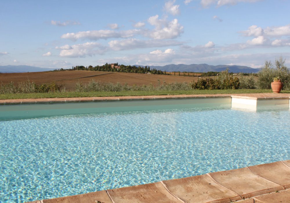 PISCINA
Ad uso esclusivo degli ospiti